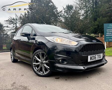 FORD FIESTA 1.0 T EcoBoost ST-Line 